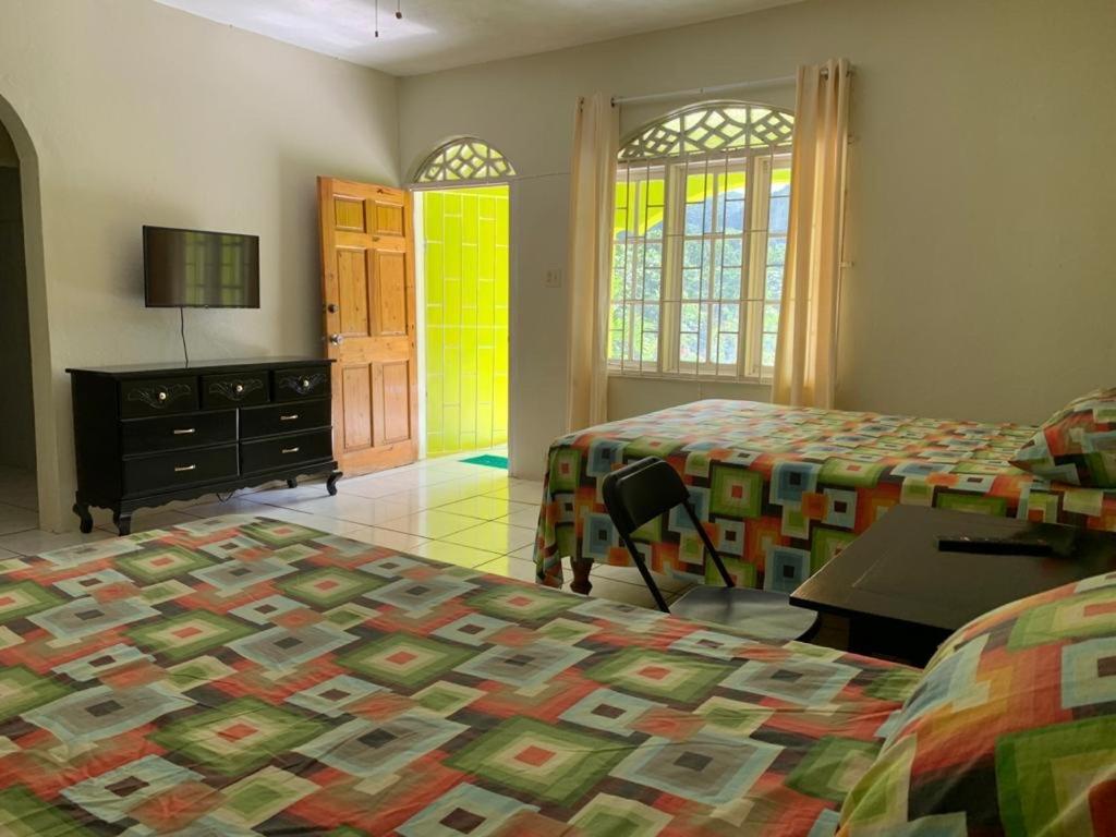 Tha Lagoon Spot Caribbean Breeze Port Antonio Exterior photo